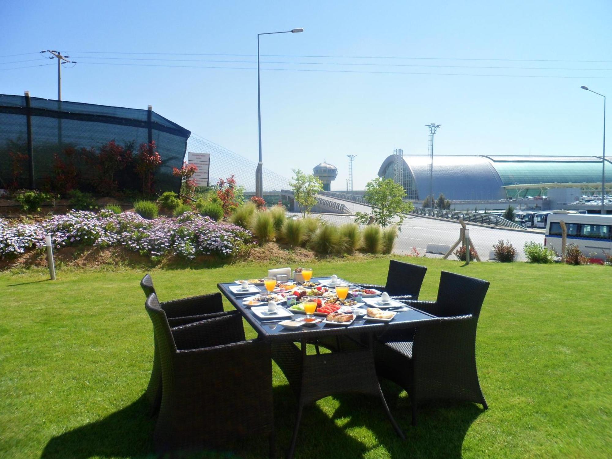 Orty Airport Hotel İzmir Eksteriør bilde