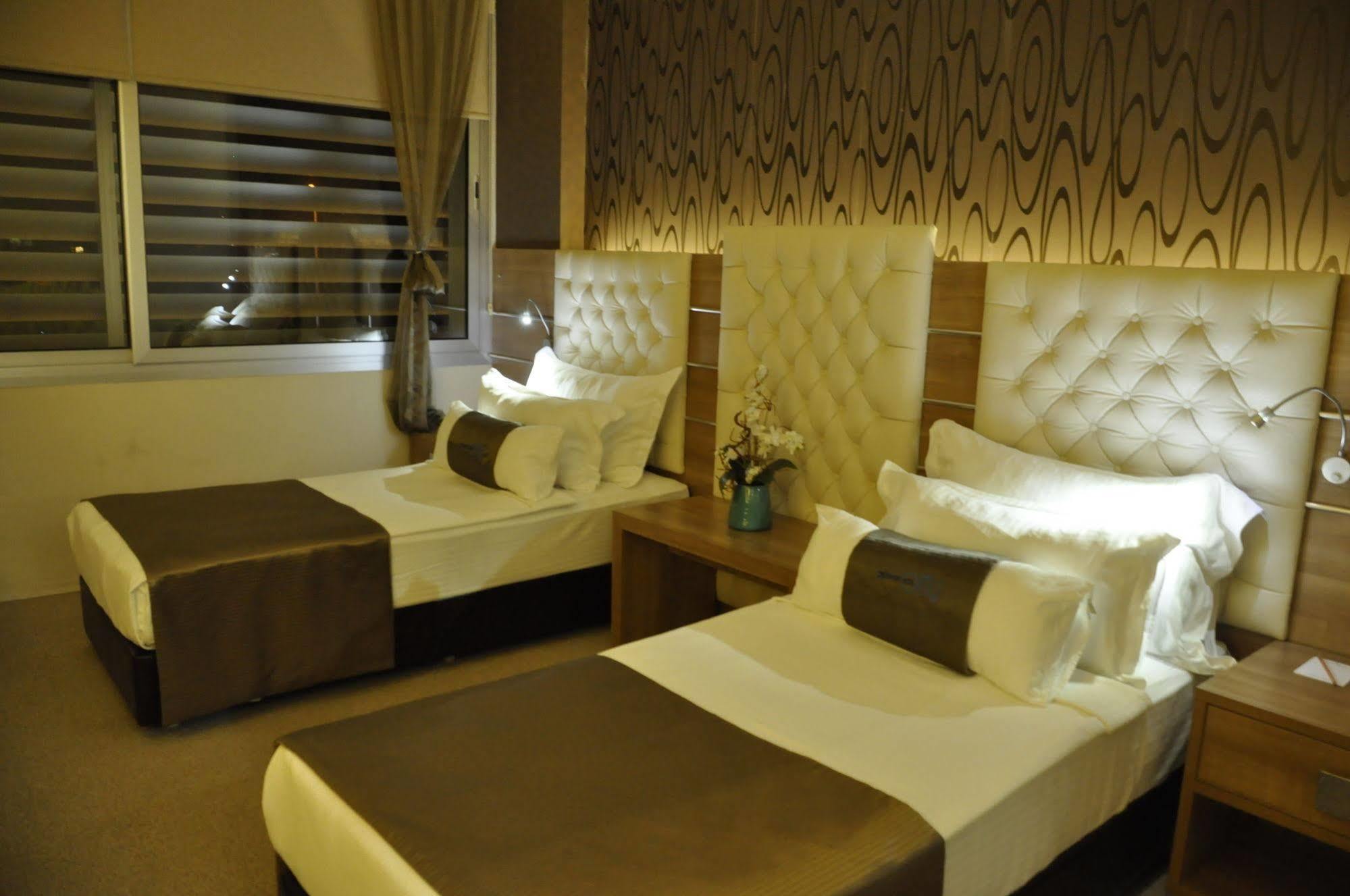 Orty Airport Hotel İzmir Eksteriør bilde